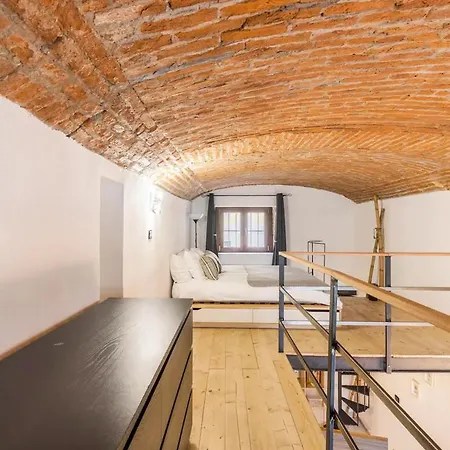 -quadrilatero- Consolata's Loft Apartment