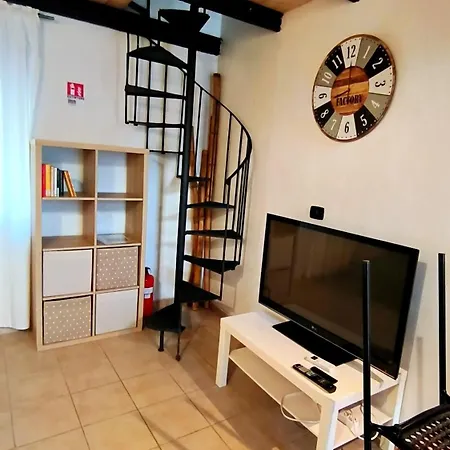 -quadrilatero- Consolata's Loft Apartment