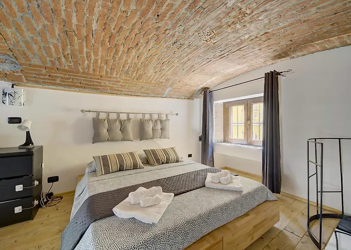 -quadrilatero- Consolata's Loft شقة تورينو