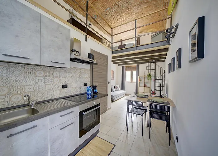 شقة -quadrilatero- Consolata's Loft