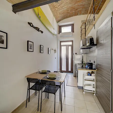 -quadrilatero- Consolata's Loft * 토리노